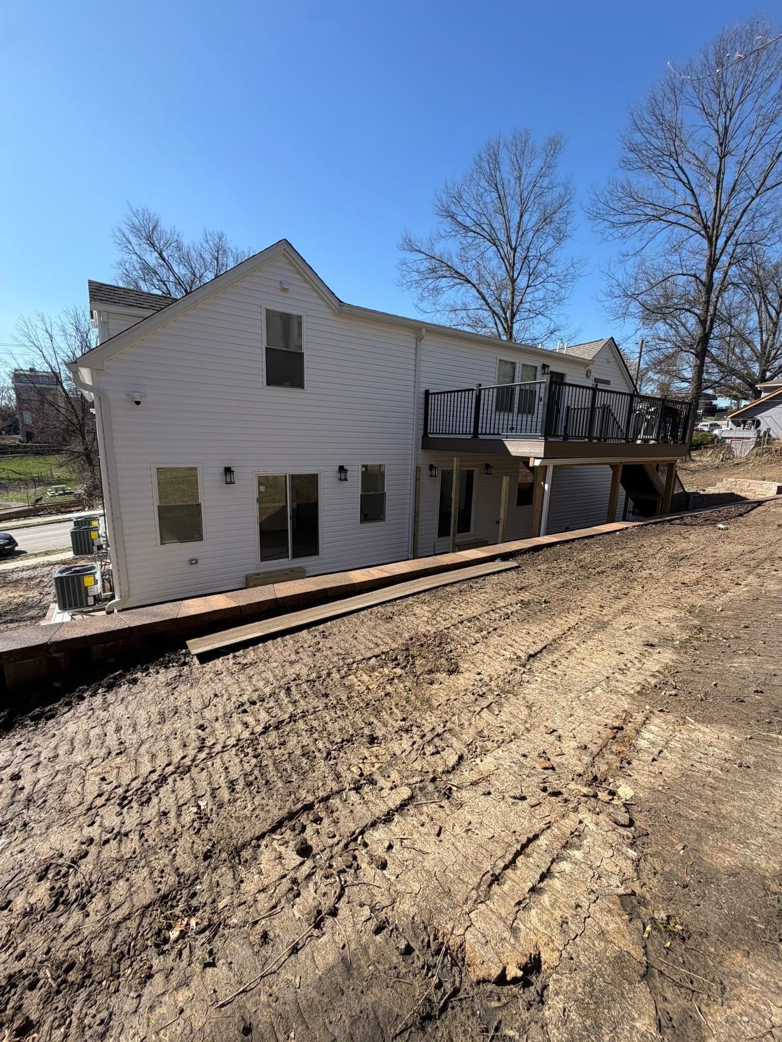 Custom Deck Builders Cincinnati